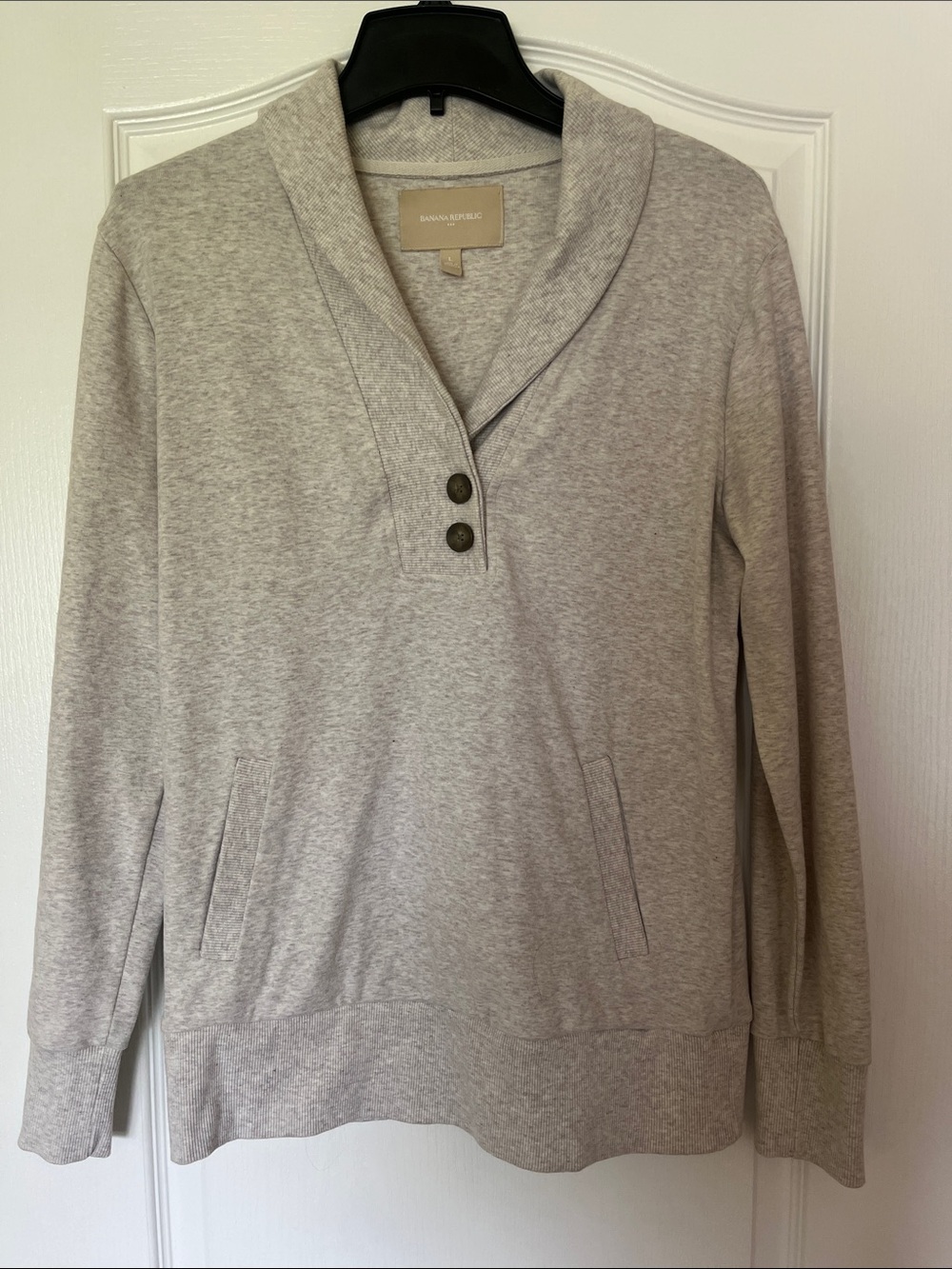 Banana Republic (Between Heather Gray & Cream) Collar Pullover Sweatshirt